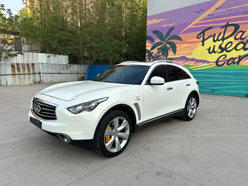 Infiniti FX, 2013