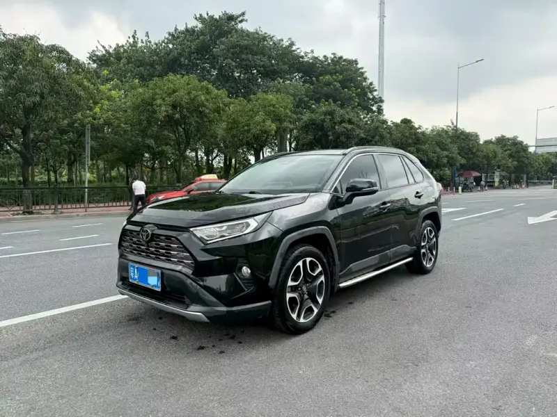 Toyota RAV4, 2020