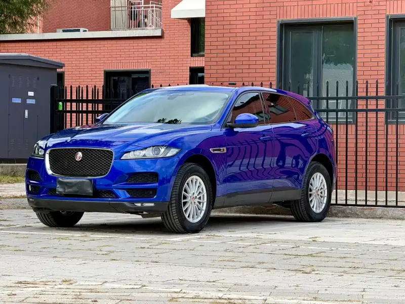 Jaguar F-PACE, 2018