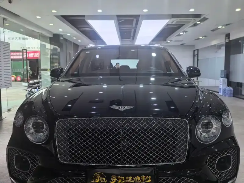 Bentley Bentayga, 2021