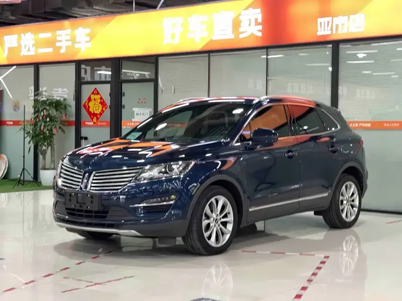 Lincoln MKC, 2017