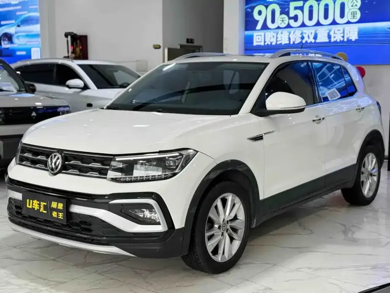 Volkswagen T-Cross, 2019