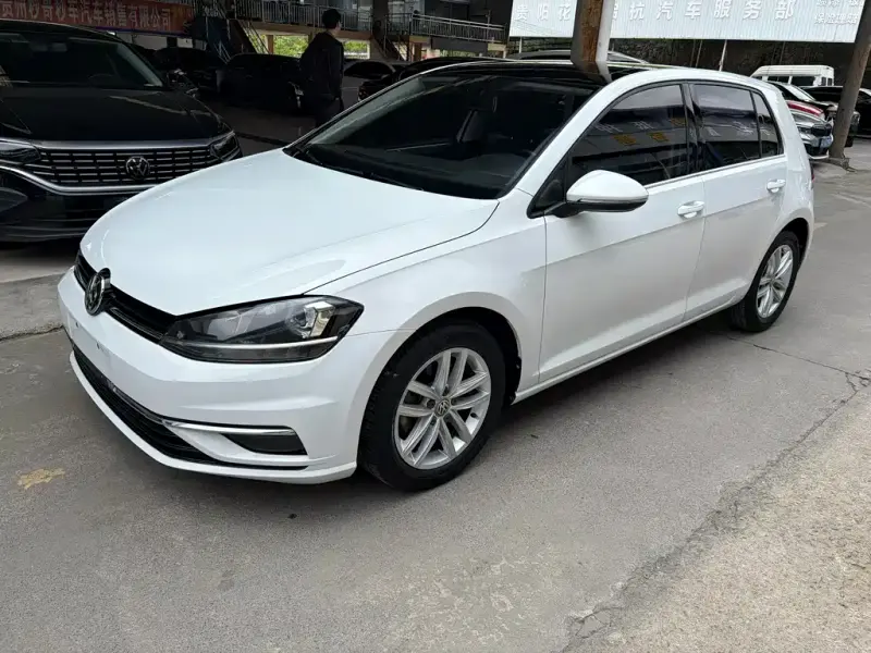 Volkswagen Golf, 2019