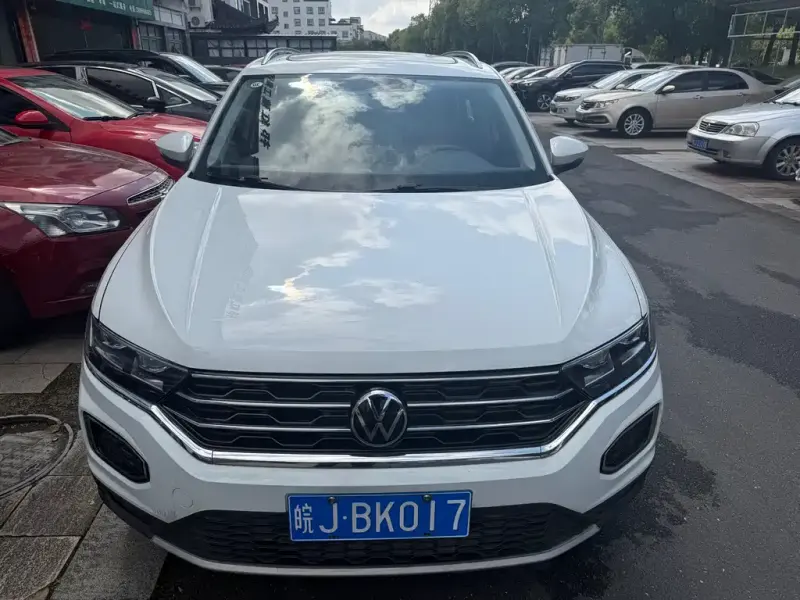 Volkswagen T-Roc, 2023