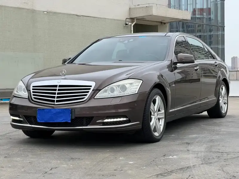 Mercedes-Benz S-Class, 2010
