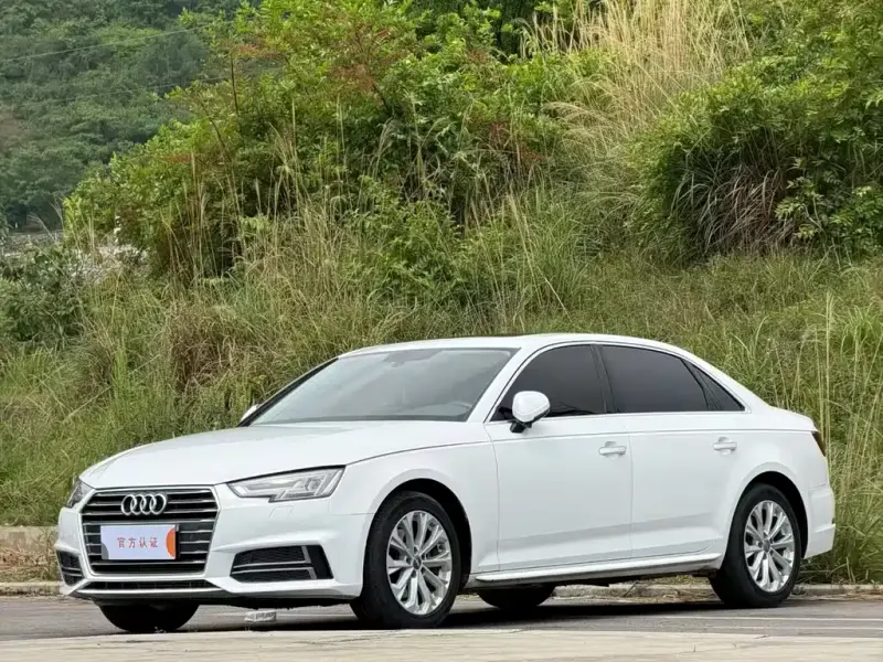Audi A4L, 2019