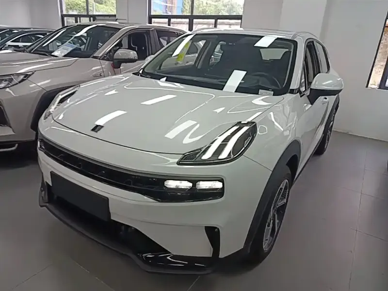 Lynk & Co 06 EM-P, 2025