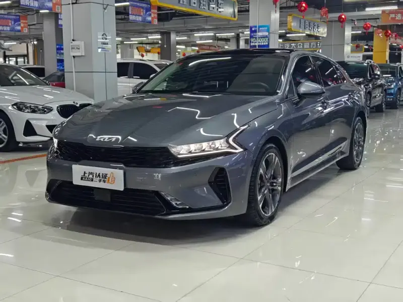 Kia K5, 2025
