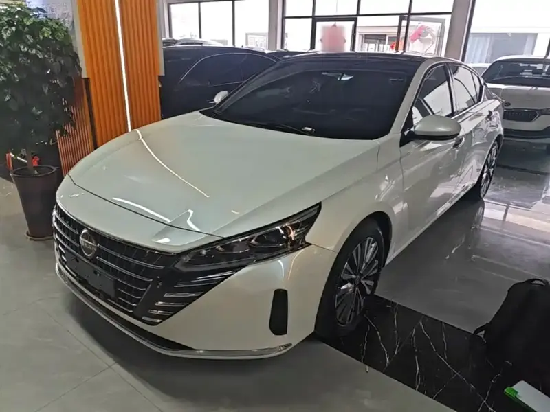 Nissan Teana, 2025