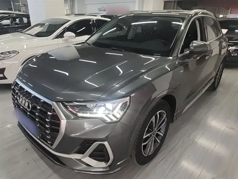 Audi Q3, 2021