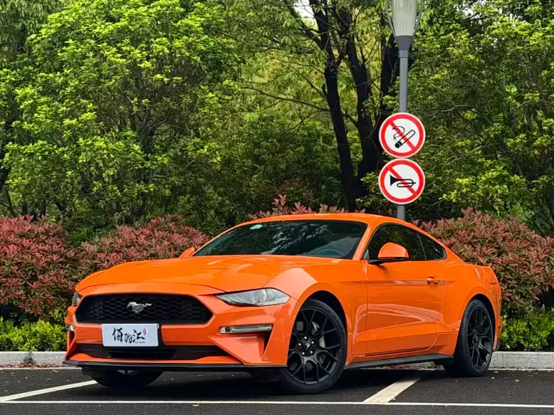 Ford Mustang, 2020