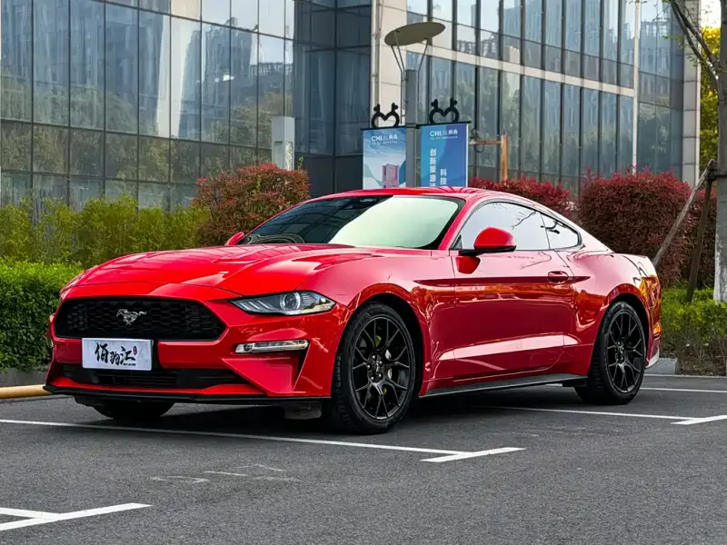 Ford Mustang, 2022