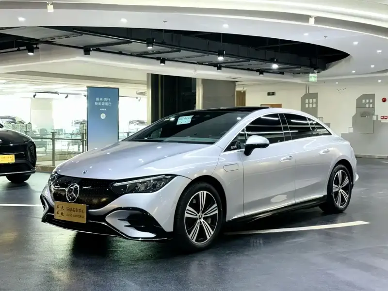 Mercedes-Benz EQE, 2023