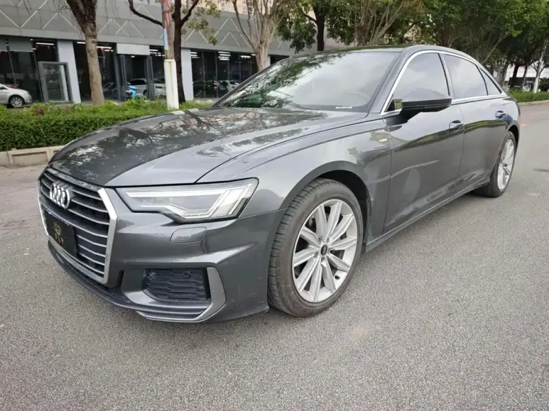 Audi A6L, 2022