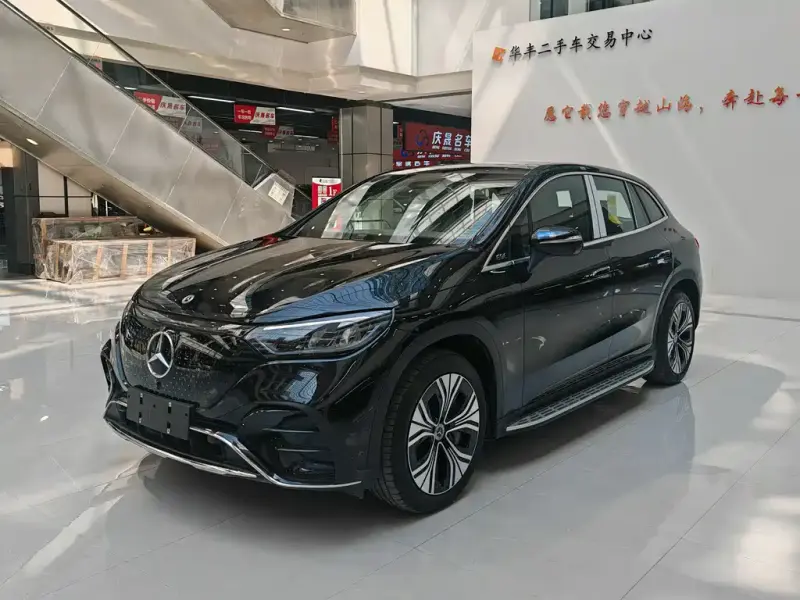 Mercedes-Benz EQE SUV, 2026