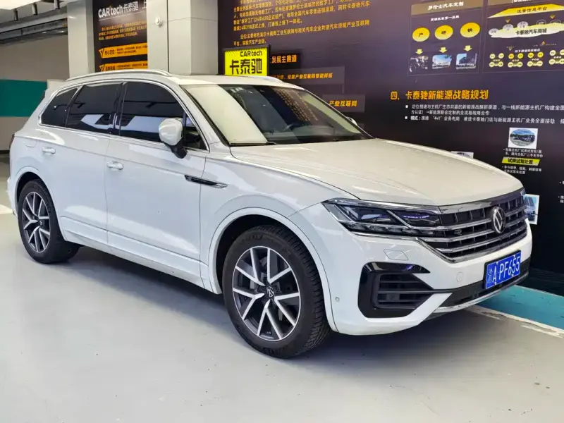 Volkswagen Touareg, 2022