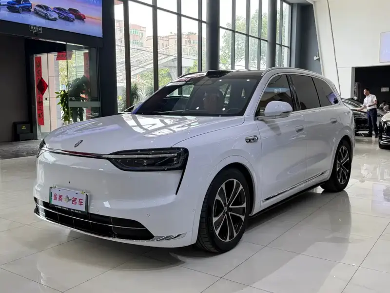 AITO M7, 2025