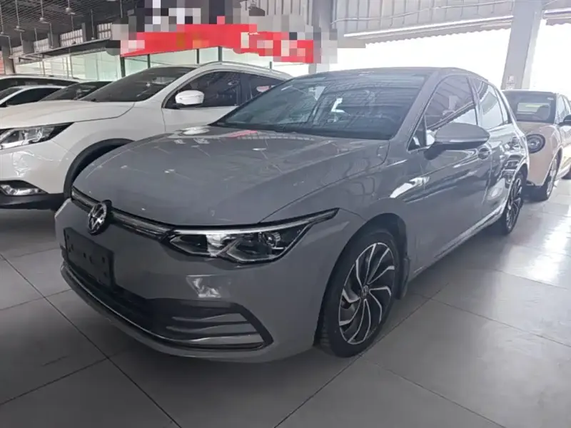 Volkswagen Golf, 2021