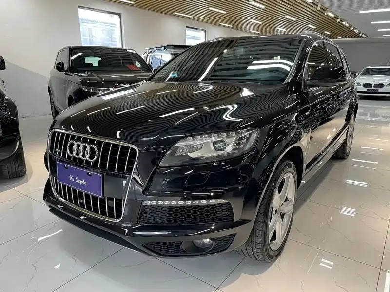Audi Q7, 2015