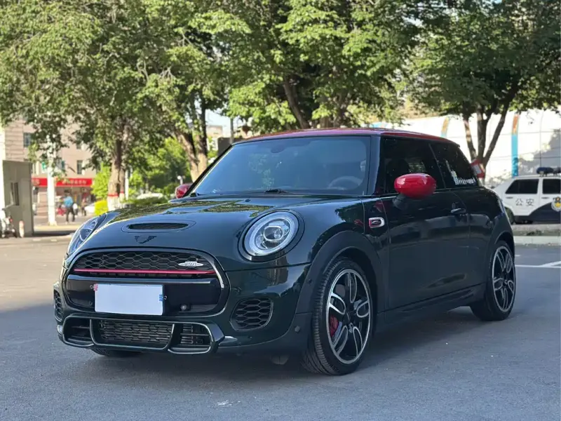 MINI JCW, 2021