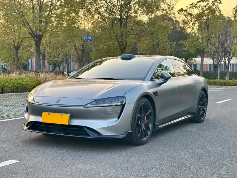 Luxeed Zhijie S7, 2025