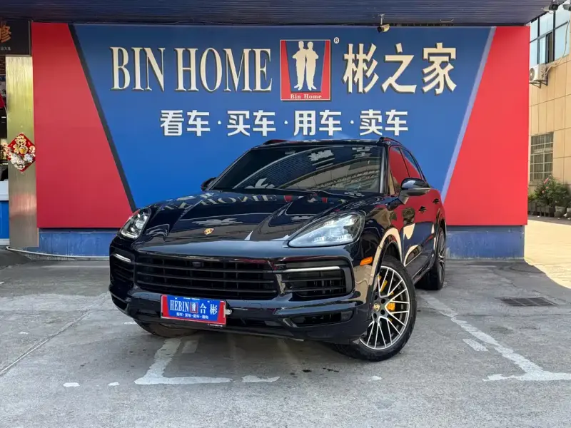 Porsche Cayenne, 2022