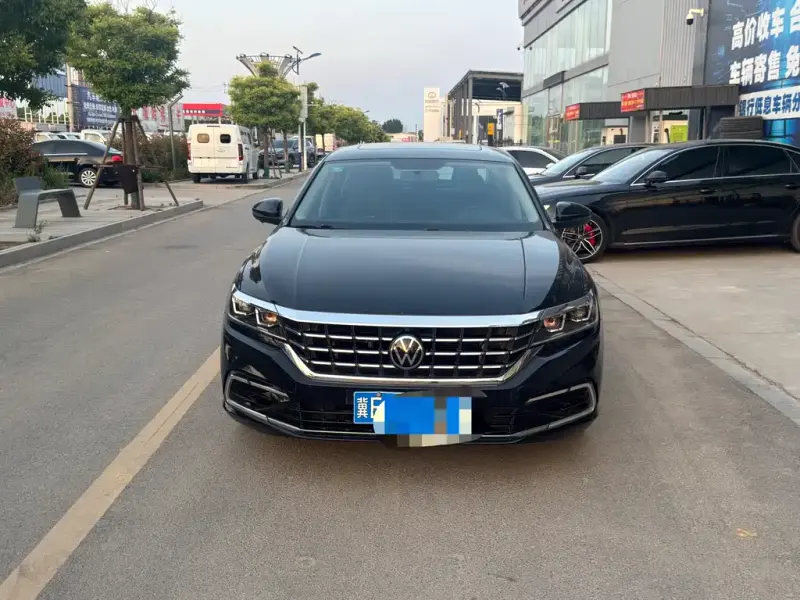Volkswagen Passat, 2021
