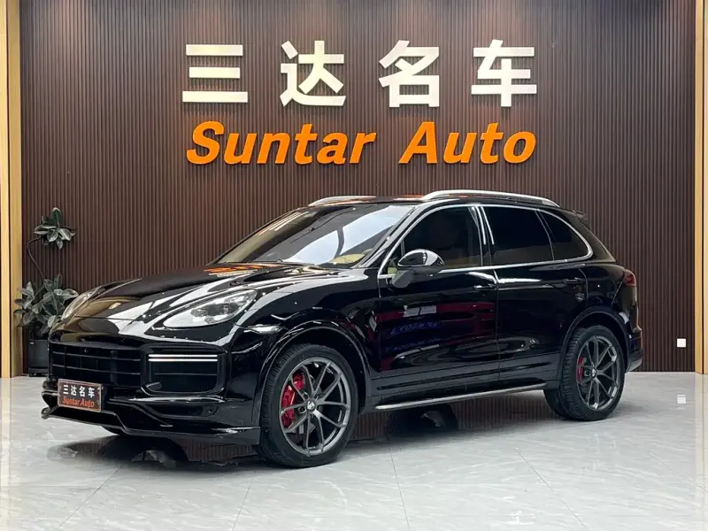 Porsche Cayenne, 2013