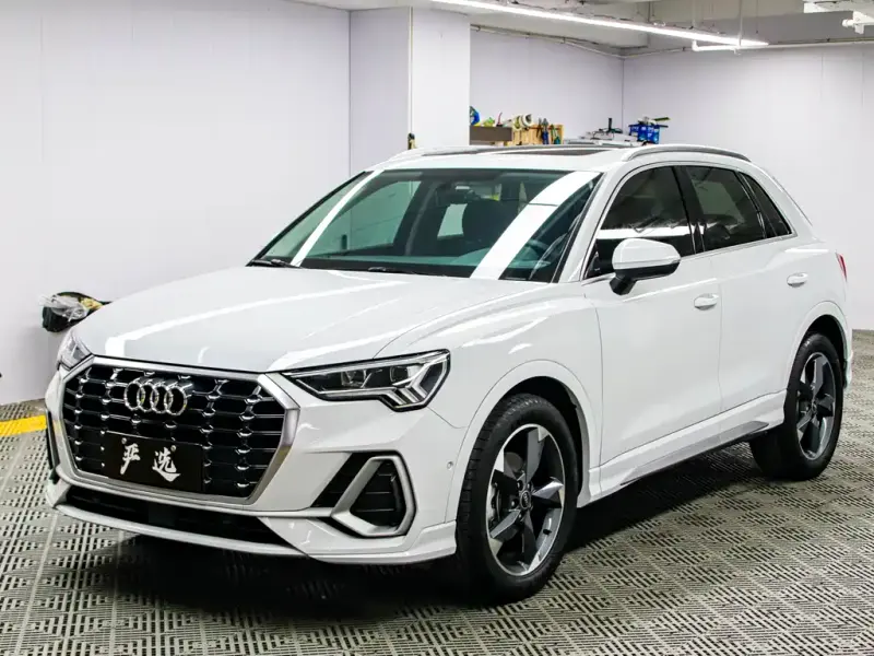 Audi Q3, 2022