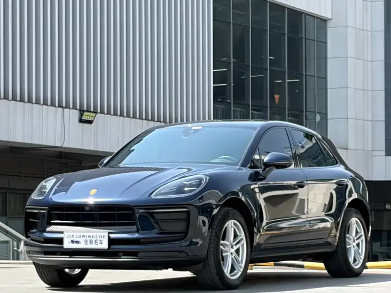 Porsche Macan, 2022