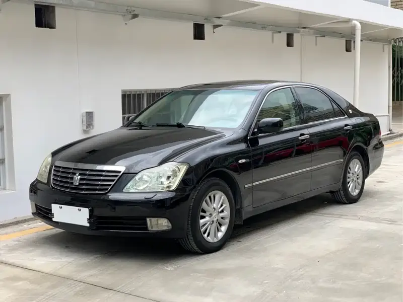 Toyota Crown, 2006
