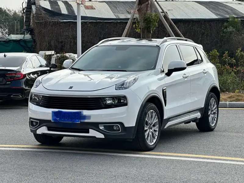Lynk & Co 01, 2018
