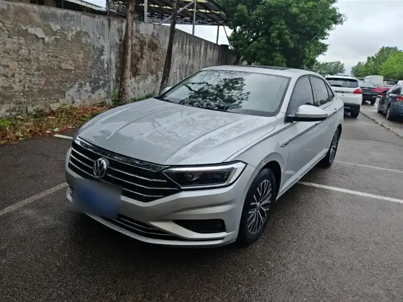 Volkswagen Sagitar, 2020