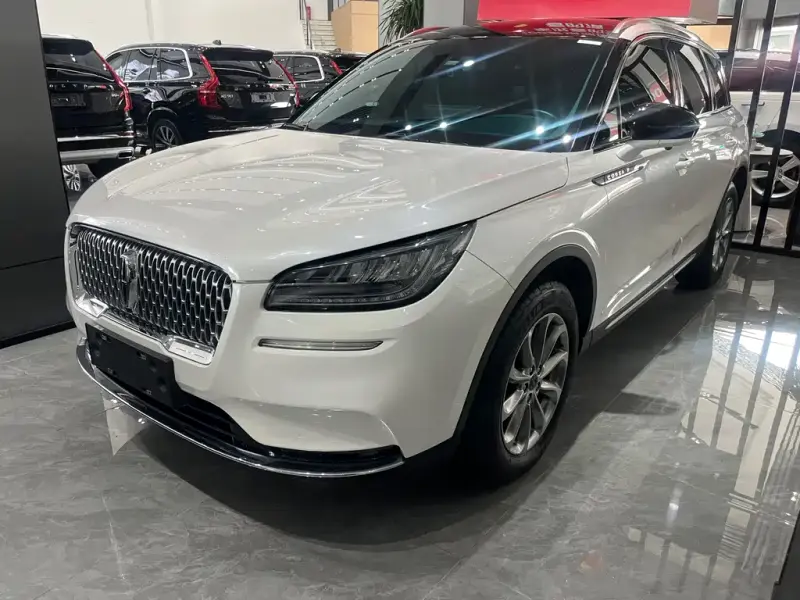 Lincoln Corsair, 2021