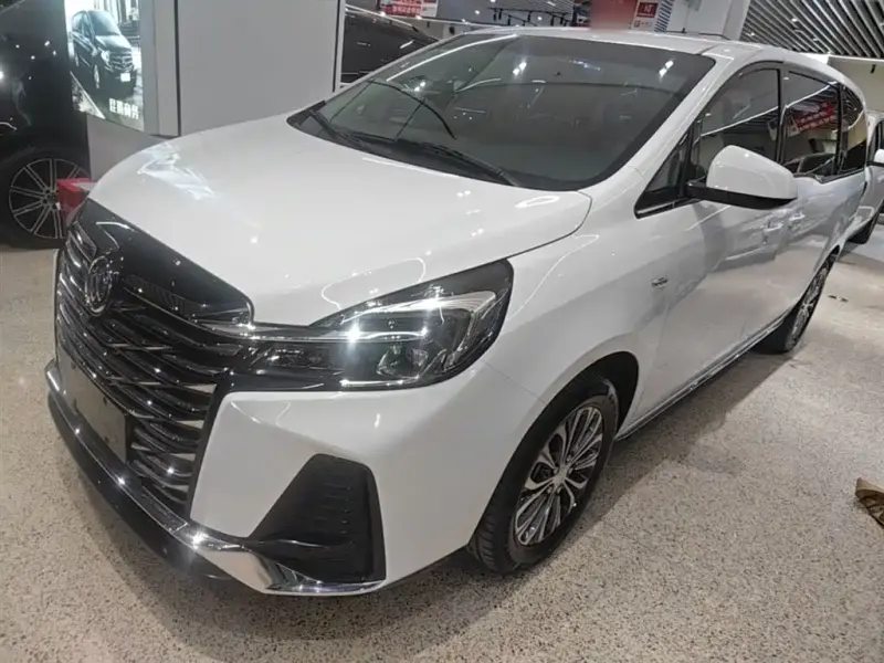 Buick GL8, 2023