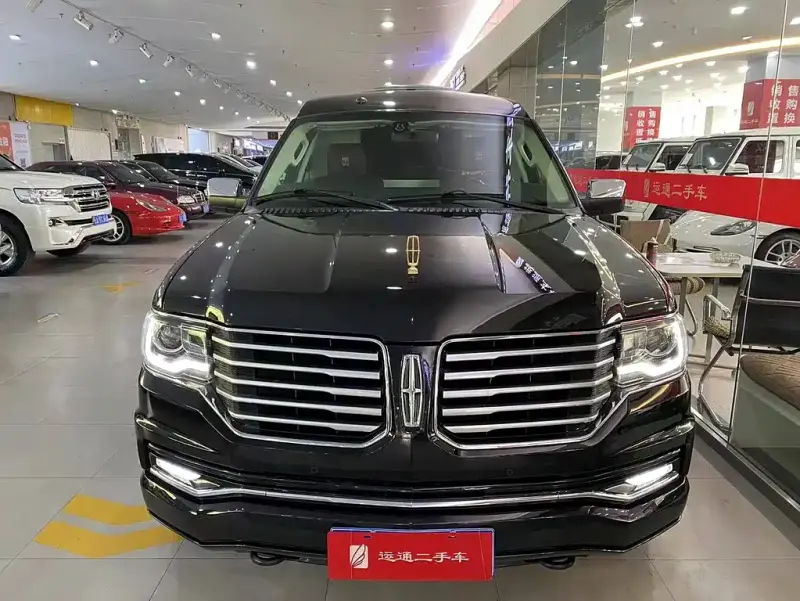 Lincoln Navigator, 2016