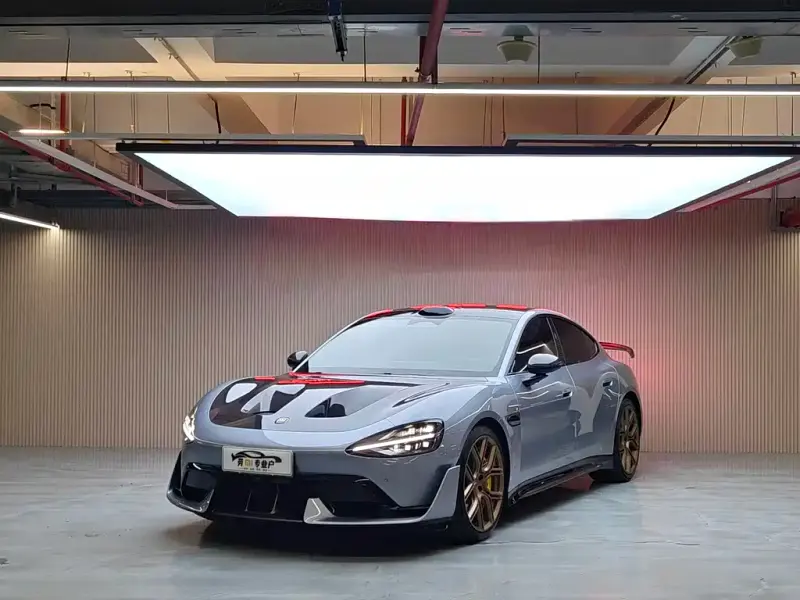 Xiaomi SU7 Ultra, 2025