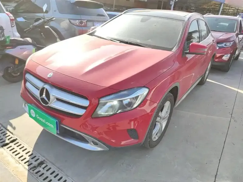 Mercedes-Benz GLA, 2016