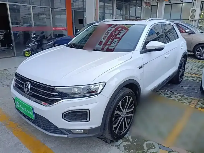 Volkswagen T-Roc, 2020