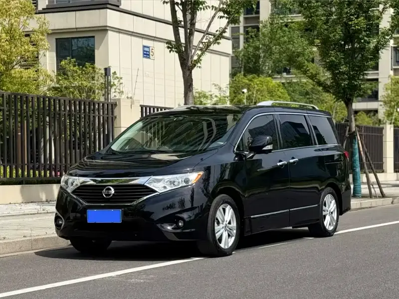 Nissan Quest, 2015