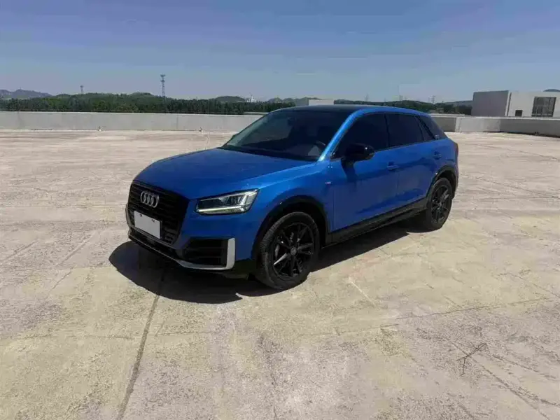 Audi Q2L, 2020