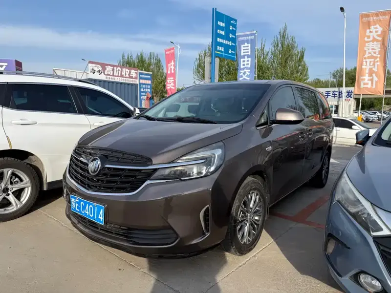 Buick GL8, 2021