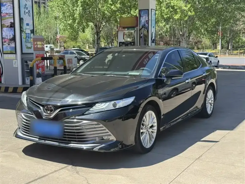 Toyota Camry, 2019