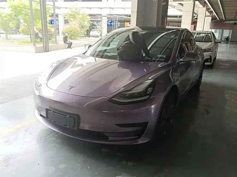 Tesla Model 3, 2020