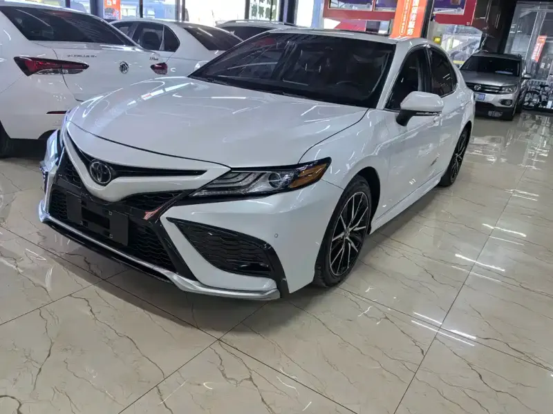 Toyota Camry, 2022