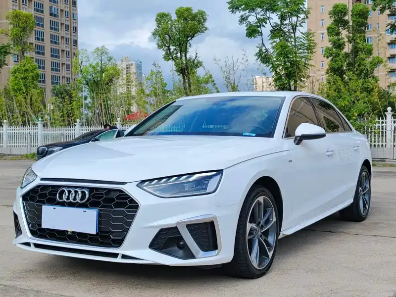 Audi A4L, 2020
