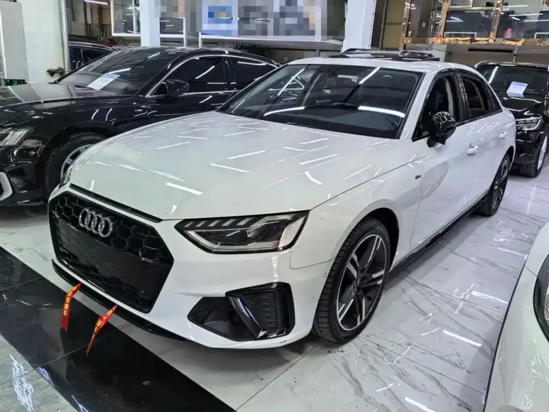 Audi A4L, 2022