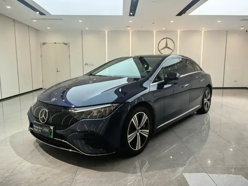 Mercedes-Benz EQE, 2025