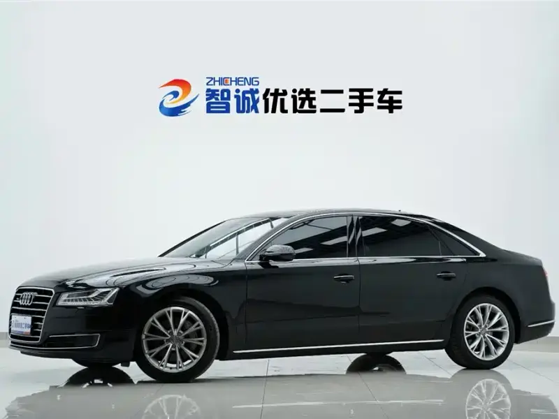 Audi A8, 2015
