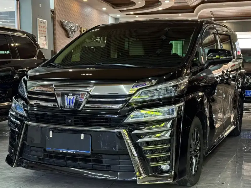 Toyota Vellfire, 2021